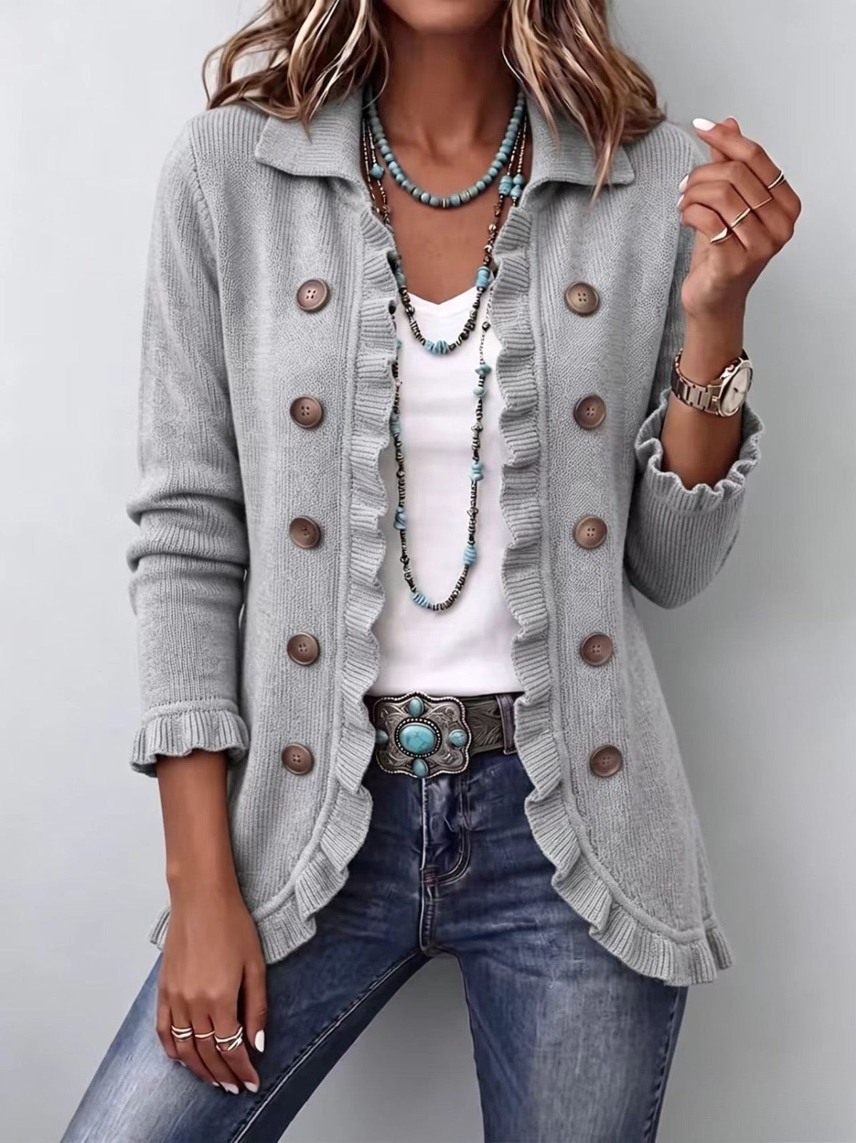 Elowen | Gerippte Strickjacke mit Rüschen in Graumeliert