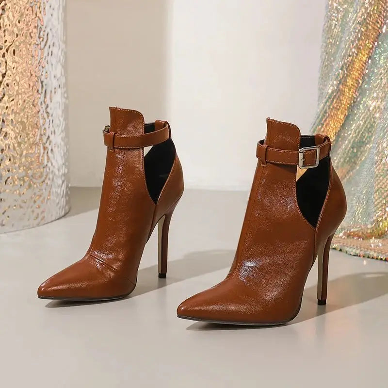Chloe | Pumps in Lederoptik