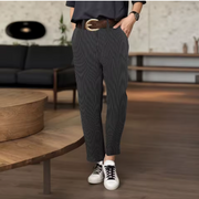 MATHILDA | ELEGANTE, FIGURSCHMEICHELNDE HOSE MIT STREIFEN