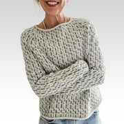 Victoria | Eleganter grauer Pullover mit U-Boot-Ausschnitt
