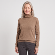NobleLoft Merino-Rollkragenpullover in Kamel, am Model